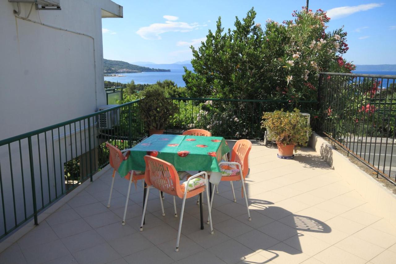 Apartments And Rooms With Parking Space Tucepi, Makarska - 6901 Dış mekan fotoğraf