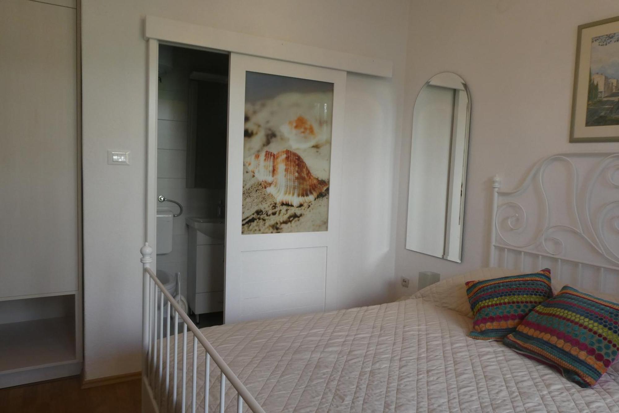 Apartments And Rooms With Parking Space Tucepi, Makarska - 6901 Oda fotoğraf