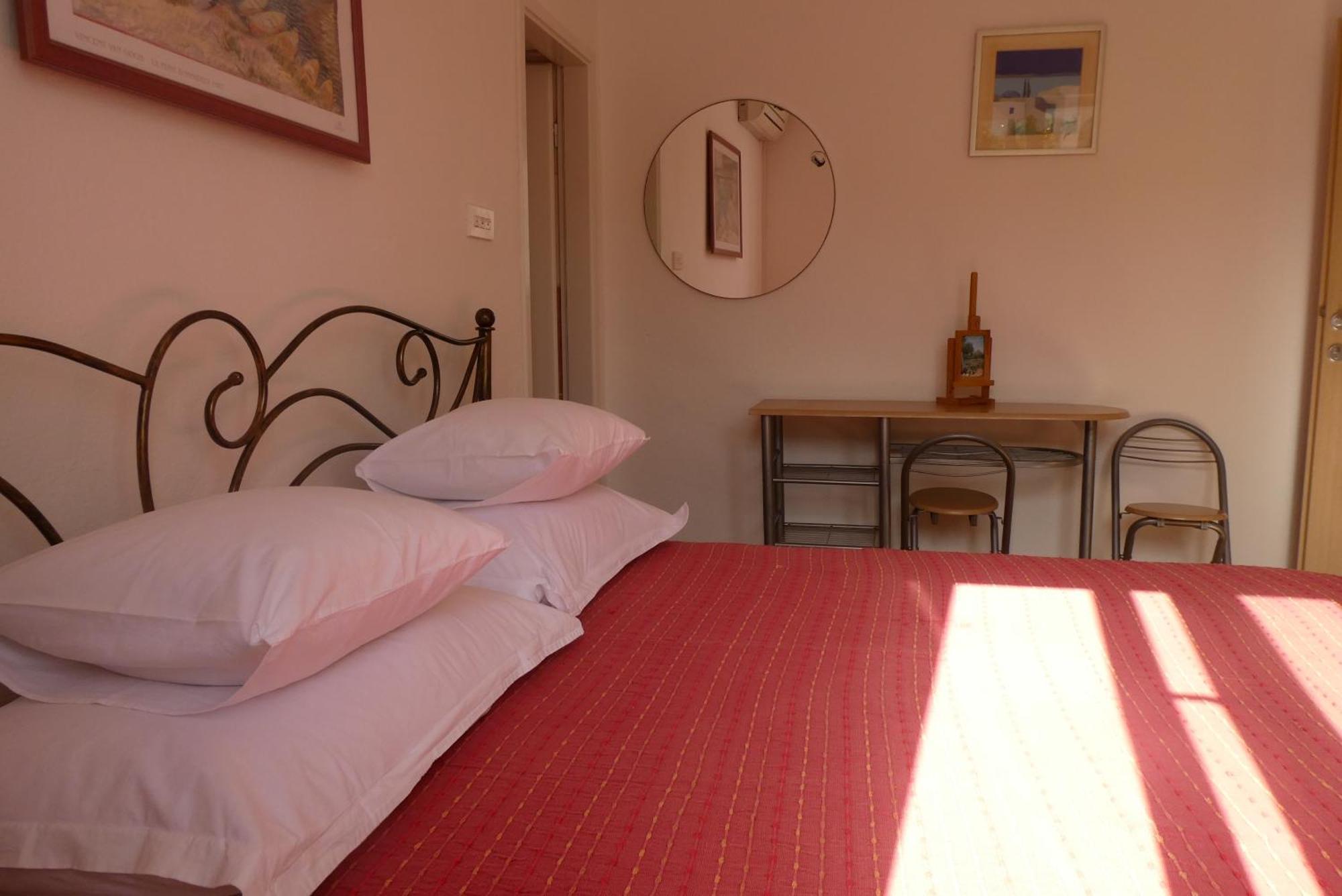 Apartments And Rooms With Parking Space Tucepi, Makarska - 6901 Oda fotoğraf